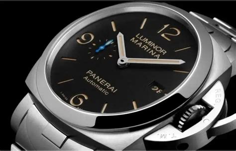 panerai watch winder|how to wind a panerai.